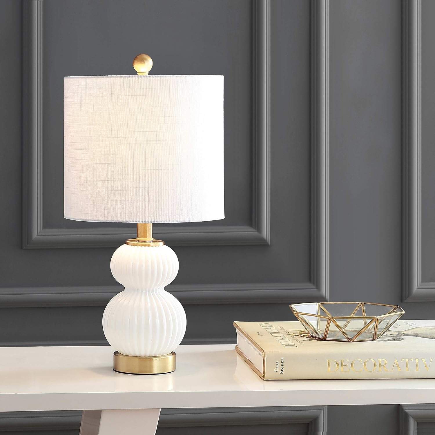 JONATHAN Y Daphne Ribbed Gourd Table Lamp 20" — White & Brass Gold