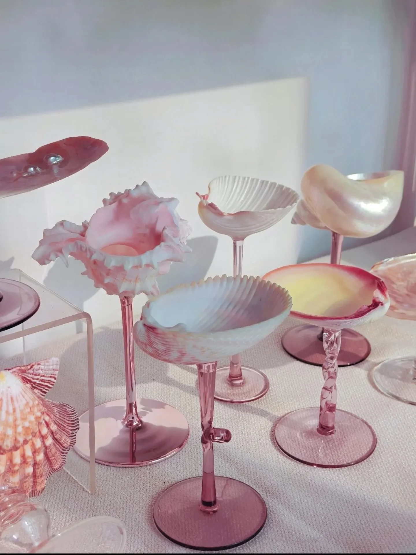 Romantic Seashell Wine Glasses — Blush Pink Stemware
