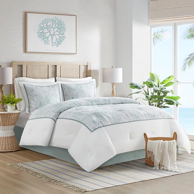 Harbor House Maya Bay Seafoam Coastal Comforter Set (Queen, 4-Piece)
