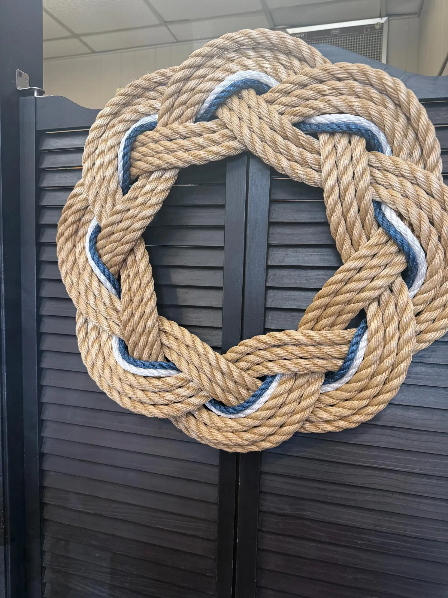 22" Thick Nautical Rope Wreath with Navy & White Accent Line