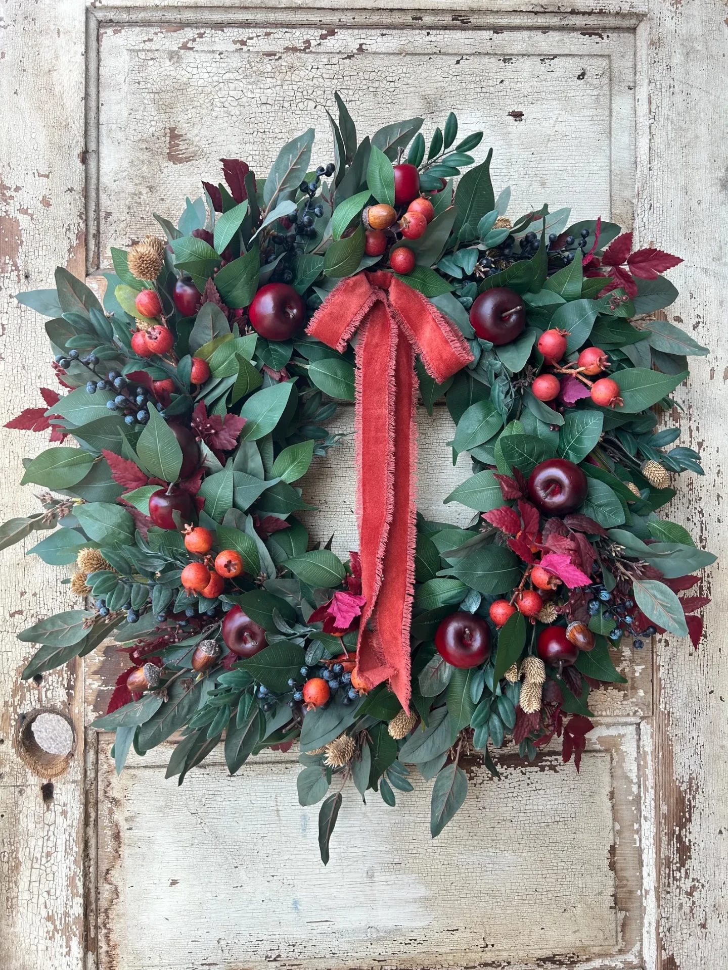 Colonial Apple Wreath for Fall — Orchard Fruit, Berries & Velvet Bow