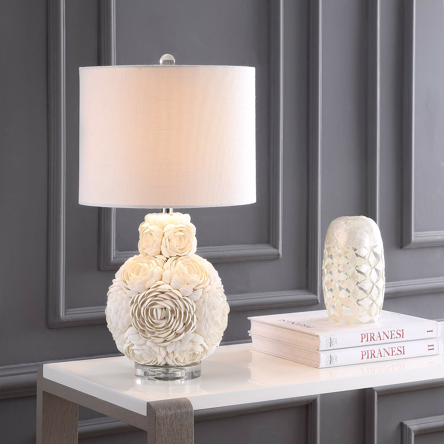 JONATHAN Y Seashell Rosette 24" LED Table Lamp — Coastal Resin, Cream