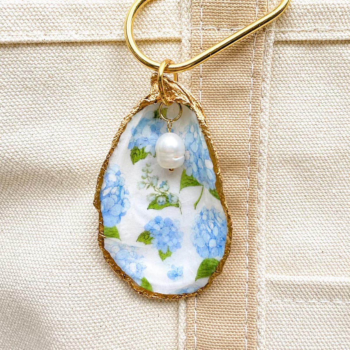 Hydrangea Oyster Shell Bag Charm — Cape Cod Purse Charm